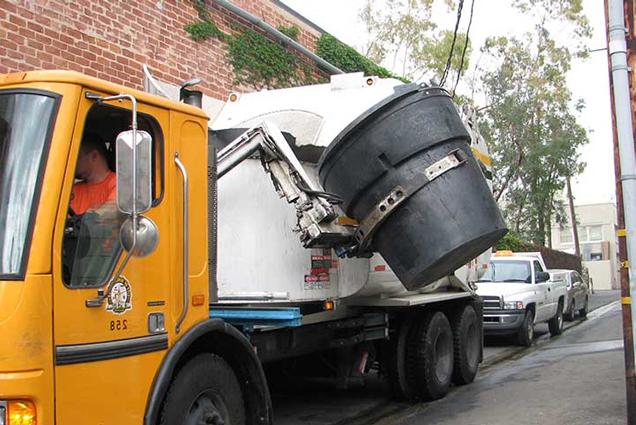 Round Refuse Cans Action